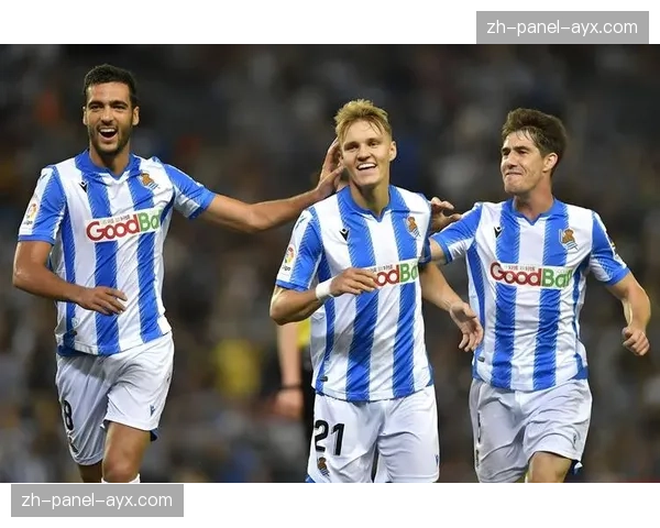 专访马德里竞技后卫吉梅内斯：“西蒙尼的防守哲学从未过时。”