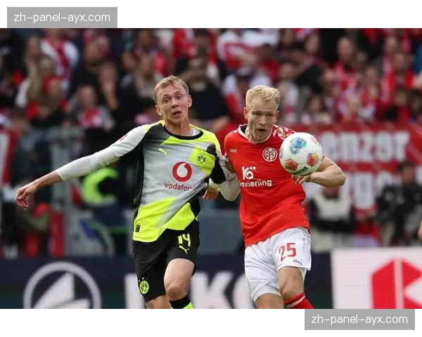 德甲第31轮：美因茨vs拜仁慕尼黑，科法斯竞技场对决